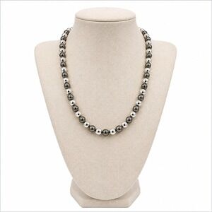 VTG Minimalist Silver & Hematite Beaded Necklace 18" Signed LC Liz Claiborne
